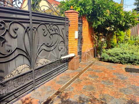 будинок за адресою 125-та Садова вул.