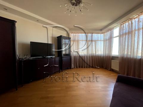 квартира за адресою Генерала Генадія Воробйова вул. (Курська), 13-Е