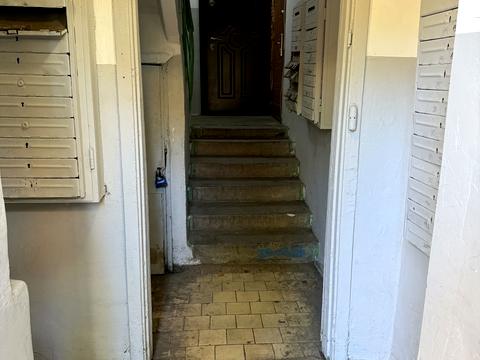 квартира по адресу Инглези ул. (25-ї Чапаєвської Дивізії), 3-А