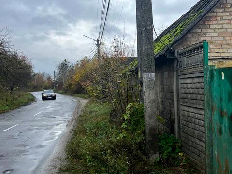 ділянка за адресою Залющинська, 8