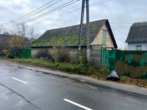 ділянка за адресою Залющинська, 8