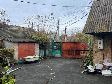 ділянка за адресою Залющинська, 8