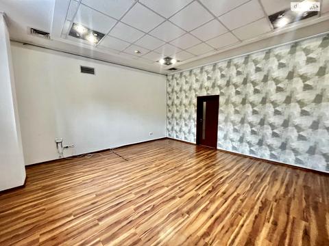 комерційна за адресою Романа Шухевича вул. (Курчатова), 1