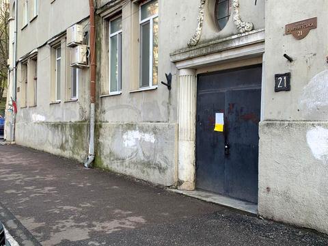 комерційна за адресою Велика Арнаутська вул., 21