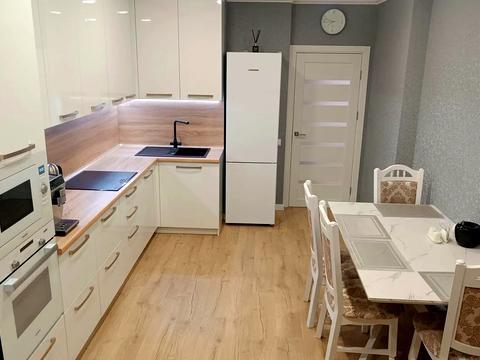 квартира за адресою Ревуцького вул., 40-Г