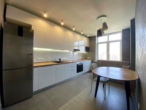 квартира по адресу Митрополита Василия Липковского ул. (Урицкого), 37-Б