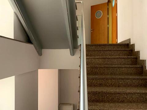 комерційна за адресою Базарна вул., 5/1