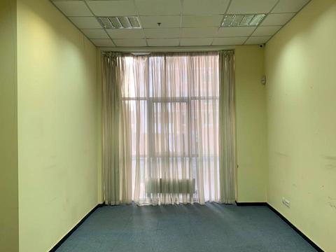 комерційна за адресою Базарна вул., 5/1