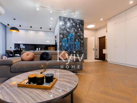 квартира за адресою Джона Маккейна вул. (Івана Кудрі), 26