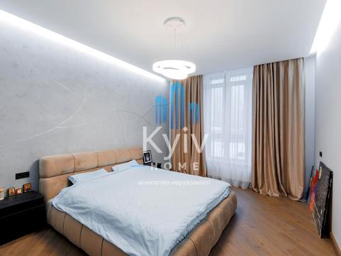 квартира за адресою Джона Маккейна вул. (Івана Кудрі), 26