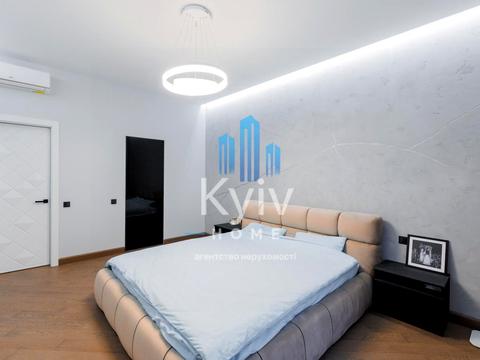 квартира за адресою Джона Маккейна вул. (Івана Кудрі), 26