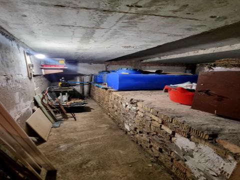 дом по адресу  ул.