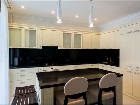 квартира по адресу Героев Труда ул., 32а