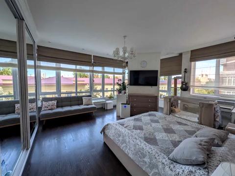 квартира по адресу Французский бульв., 26/2