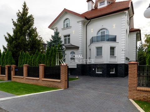 будинок за адресою Оболонська