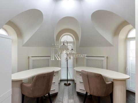 будинок за адресою Оболонська