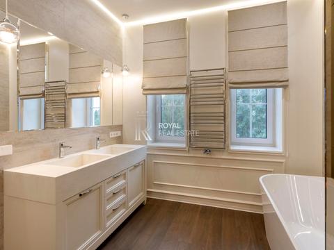 будинок за адресою Оболонська