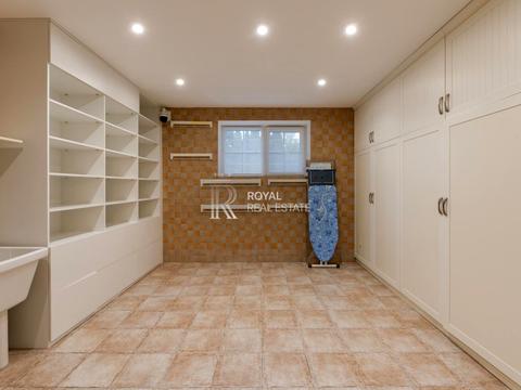 будинок за адресою Оболонська