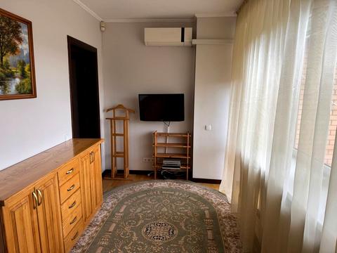 будинок за адресою Київська вул.