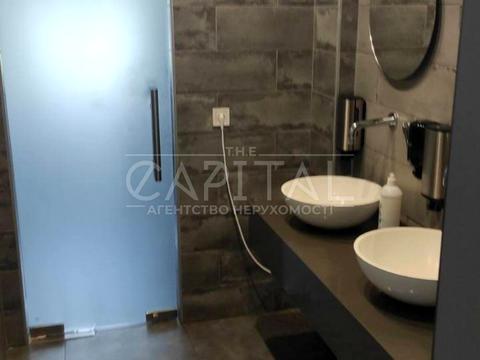 комерційна за адресою Шота Руставелі вул., 39/41