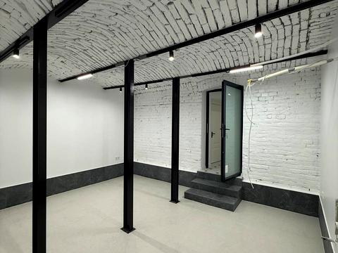 коммерческая по адресу Шопена, 3