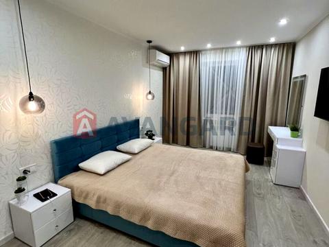 квартира за адресою Автозаводська вул., 44