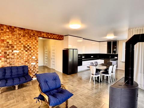 будинок за адресою Польова