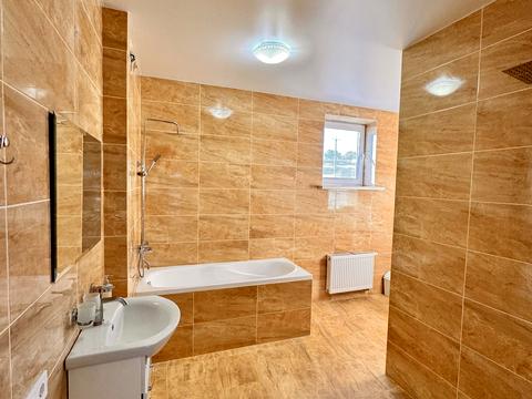 будинок за адресою Польова