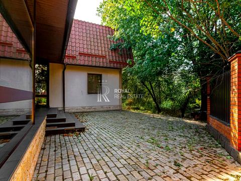 дом по адресу Редутный пер., 10