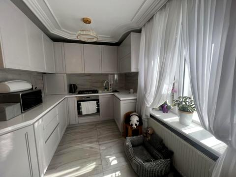 квартира за адресою Мирослава Скорика вул. (Петра Чайковського), 15