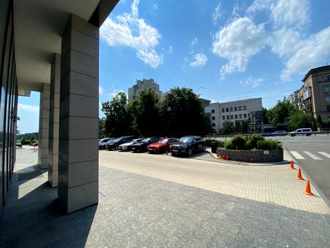 коммерческая по адресу Берестейский просп. (Победы), 42