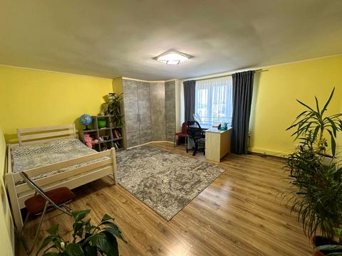 дом по адресу грушевського, 8