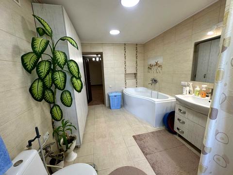 дом по адресу грушевського, 8