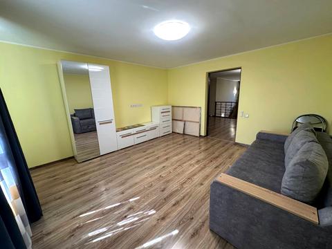 дом по адресу грушевського, 8