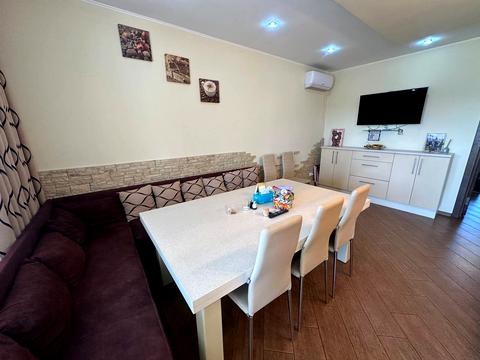 дом по адресу грушевського, 8