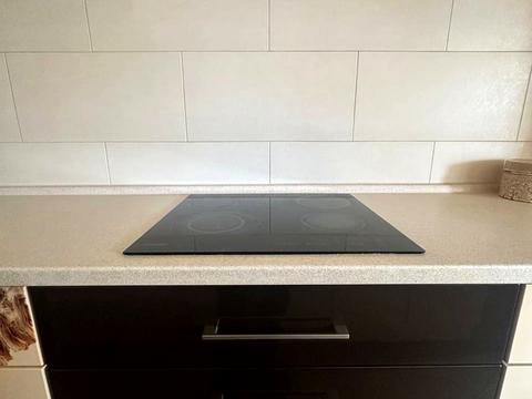 дом по адресу грушевського, 8