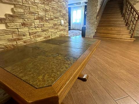 дом по адресу грушевського, 8