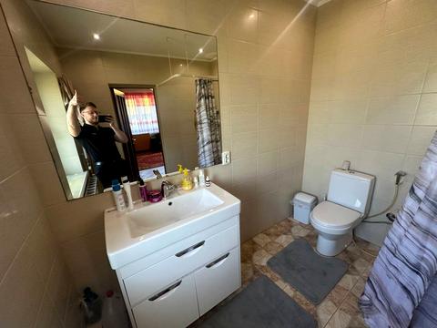 дом по адресу грушевського, 8