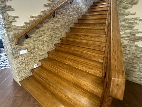 дом по адресу грушевського, 8