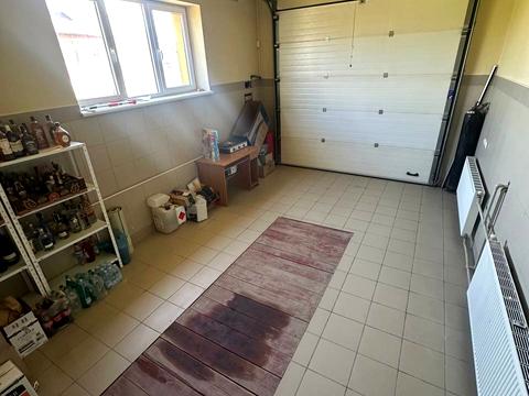 дом по адресу грушевського, 8