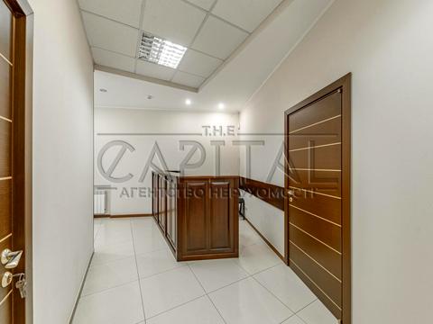 коммерческая по адресу Старонаводницкая ул., 6-Б