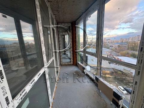 квартира за адресою Причальна вул., 10