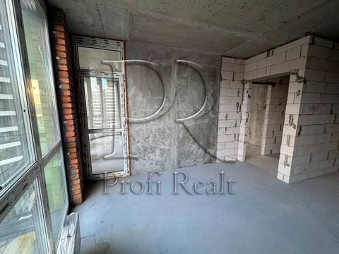 квартира за адресою Причальна вул., 10