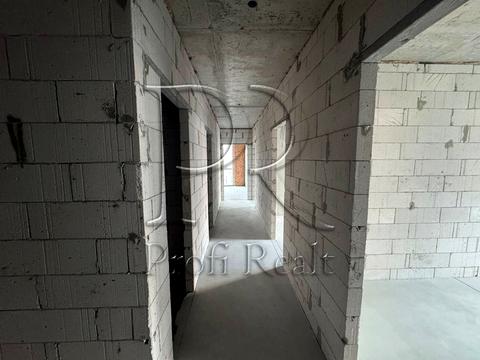 квартира за адресою Причальна вул., 10