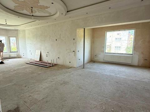 будинок за адресою кар'єрна, 4