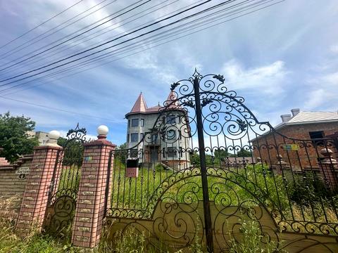 будинок за адресою кар'єрна, 4