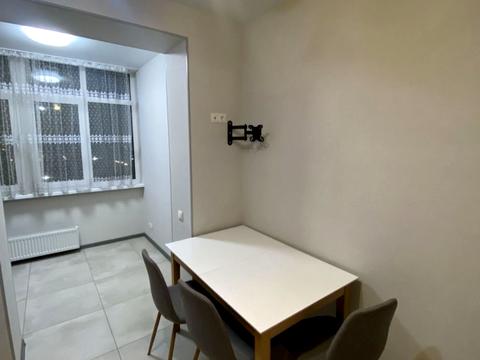 квартира за адресою Бакинська вул., 1-В