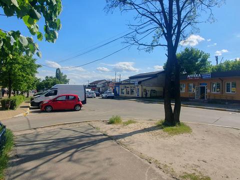 комерційна за адресою Авіаконструктора Антонова вул., 4-Б