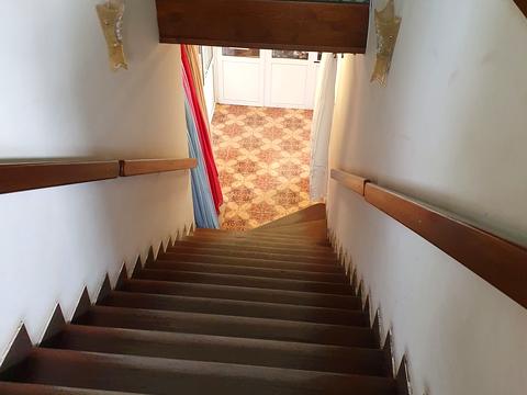 комерційна за адресою Авіаконструктора Антонова вул., 4-Б