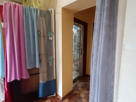 комерційна за адресою Авіаконструктора Антонова вул., 4-Б